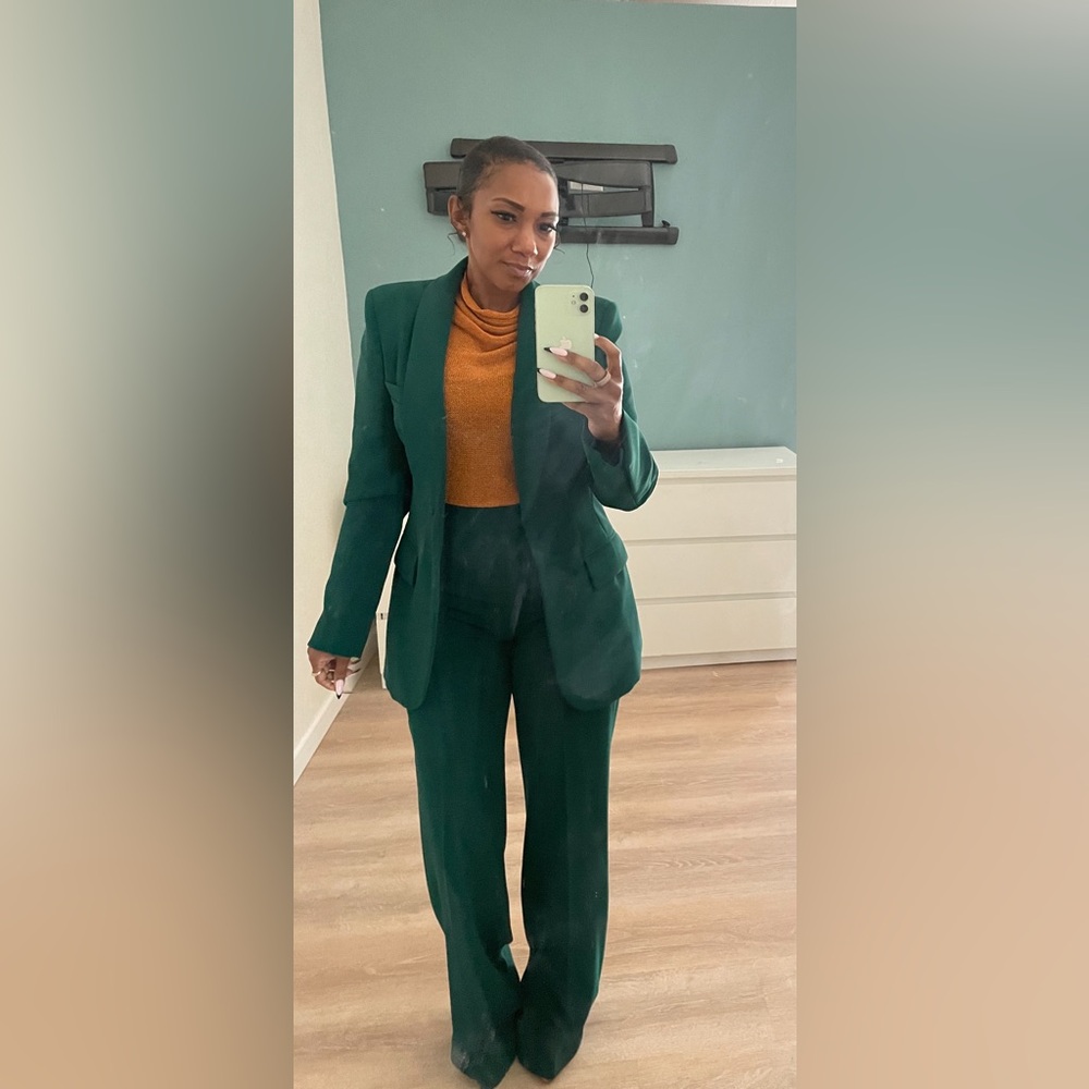 Zara Women’s Mustard Knit Top Size Small